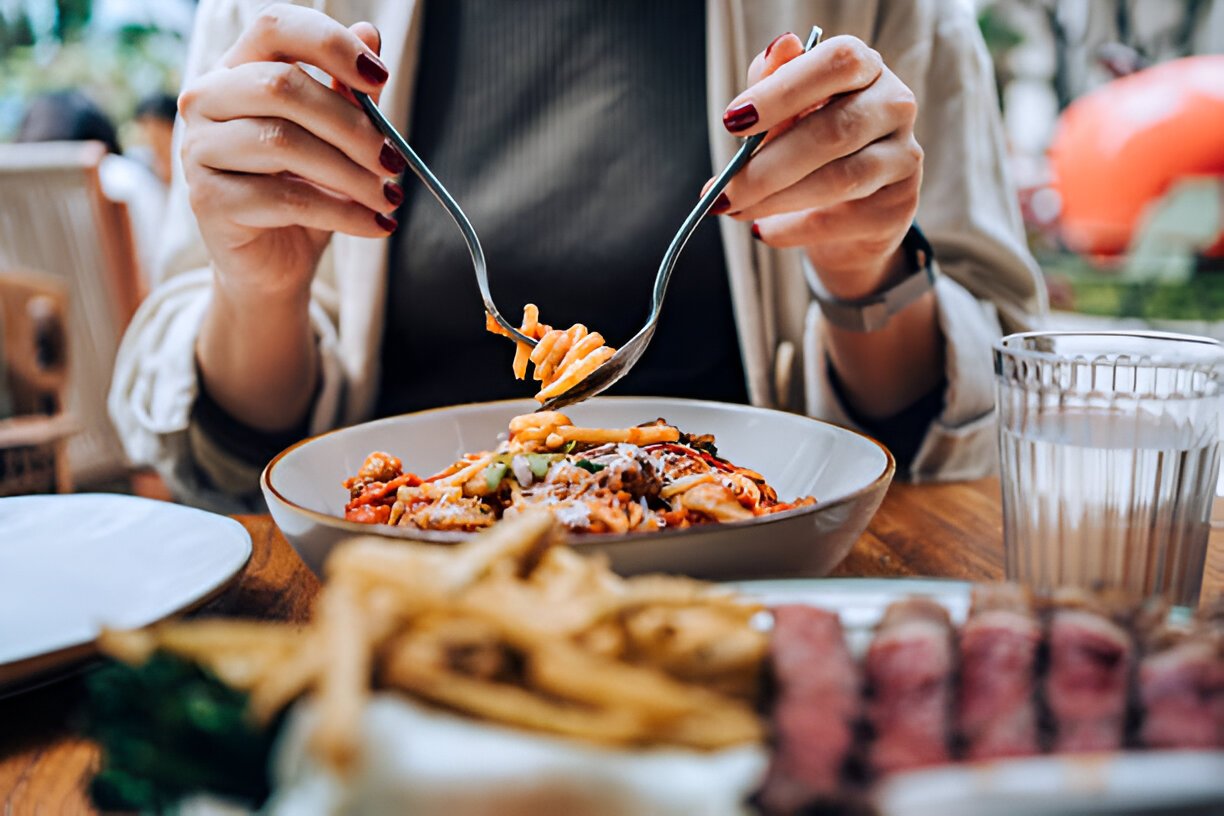 Casual & Buzzworthy Eateries