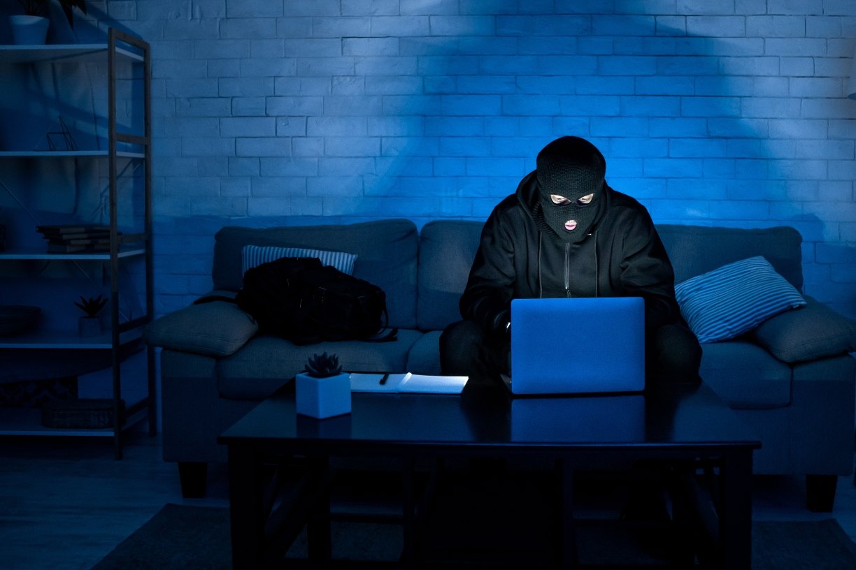 Transportation Scams: Getting Around Safely